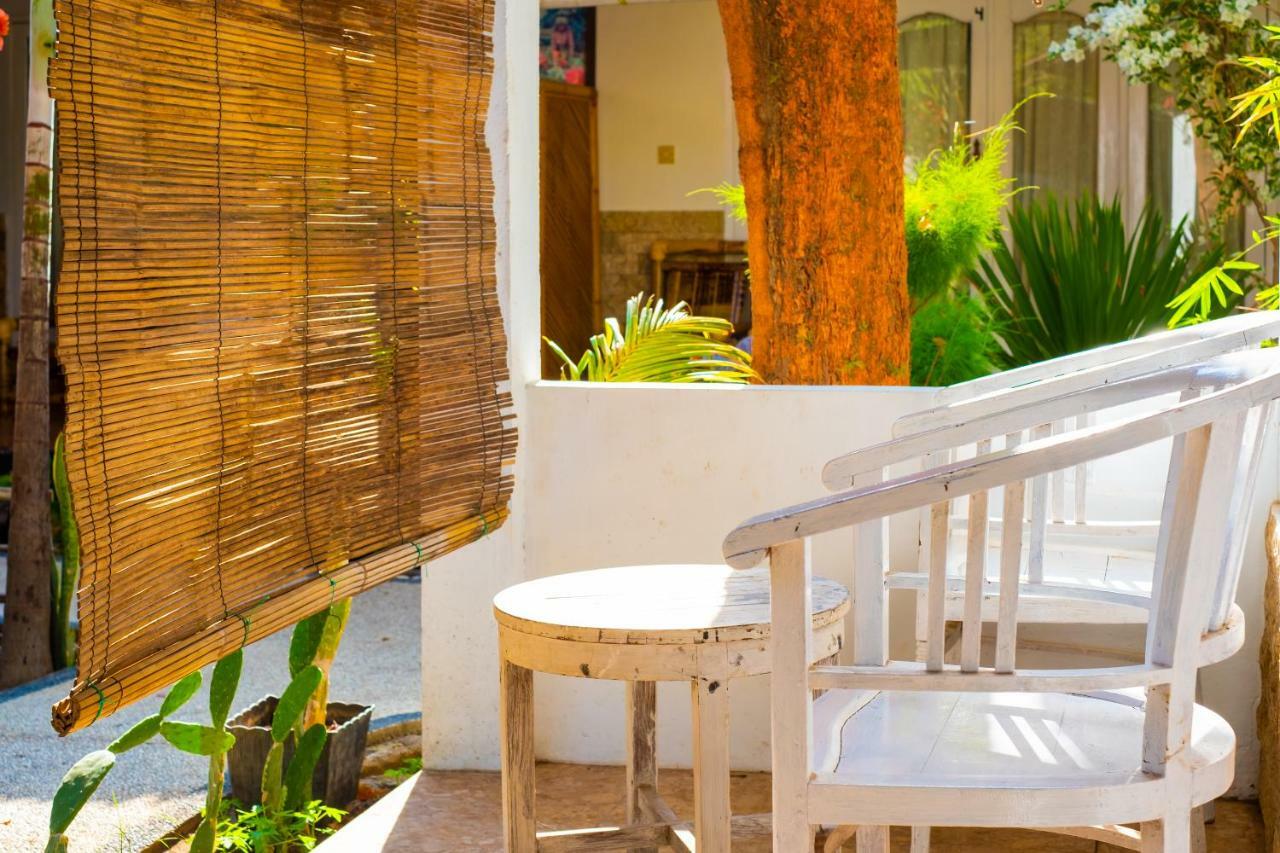 Oyo 1373 Chili Gili Hotel Gili Trawangan Exterior photo