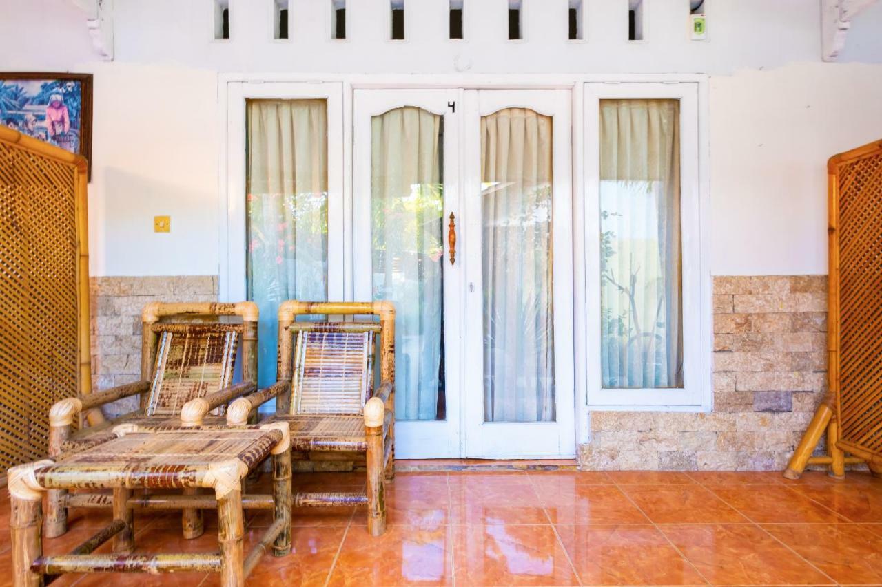Oyo 1373 Chili Gili Hotel Gili Trawangan Exterior photo