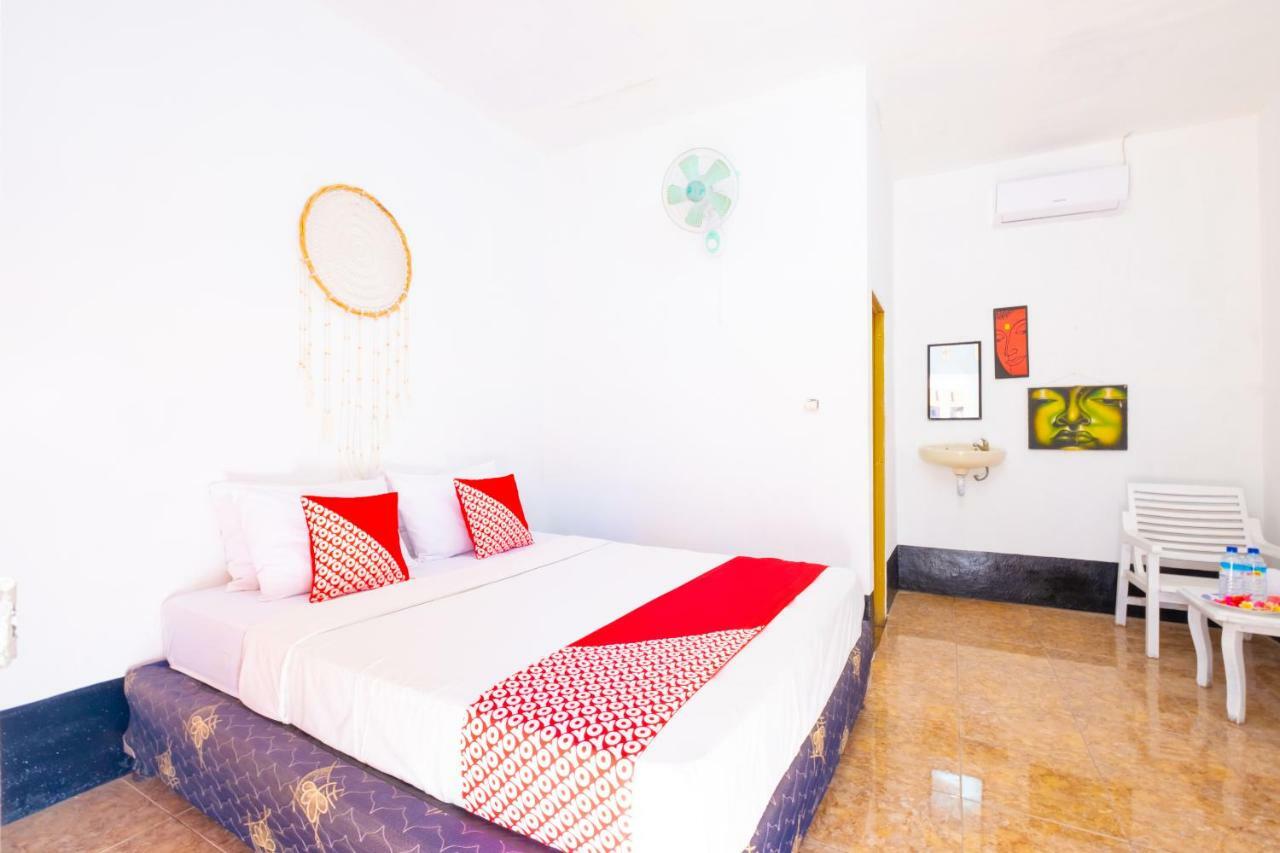 Oyo 1373 Chili Gili Hotel Gili Trawangan Exterior photo